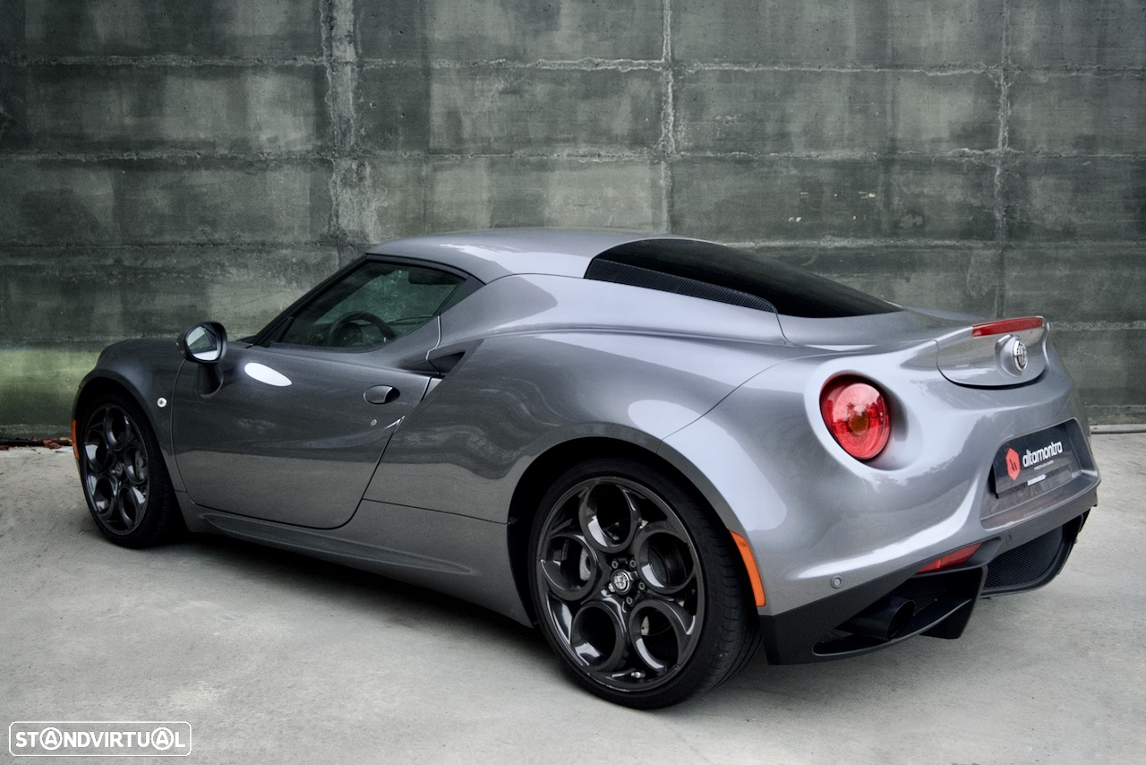 Alfa Romeo 4C 1750 TBi - 9