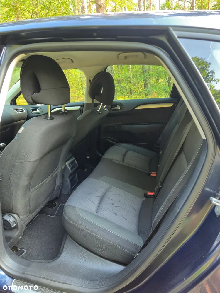 Citroën C4 1.6 HDi Attraction - 10