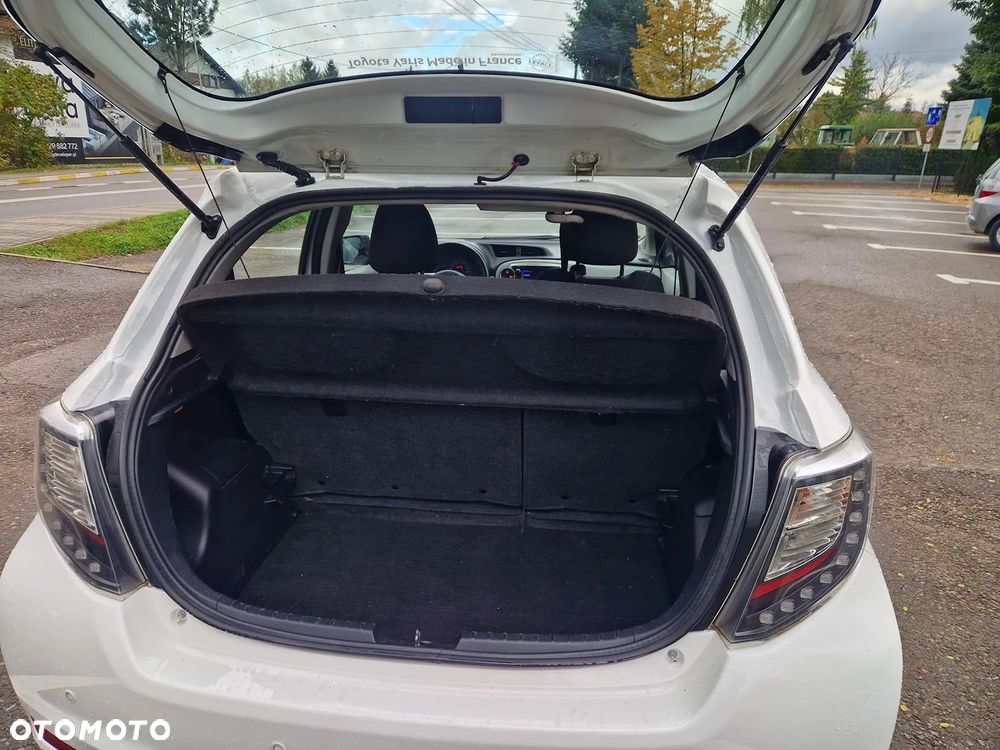 Toyota Yaris Hybrid 1.5 VVT-i - 20