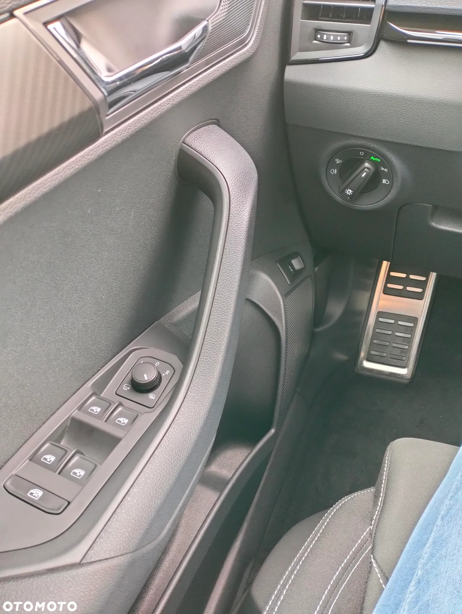 Skoda Karoq 2.0 TSI 4x4 Sportline DSG - 14