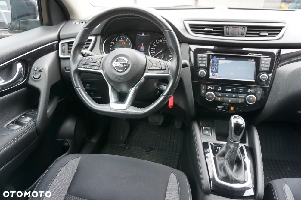 Nissan Qashqai 1.2 DIG-T N-Connecta Xtronic EU6 - 13