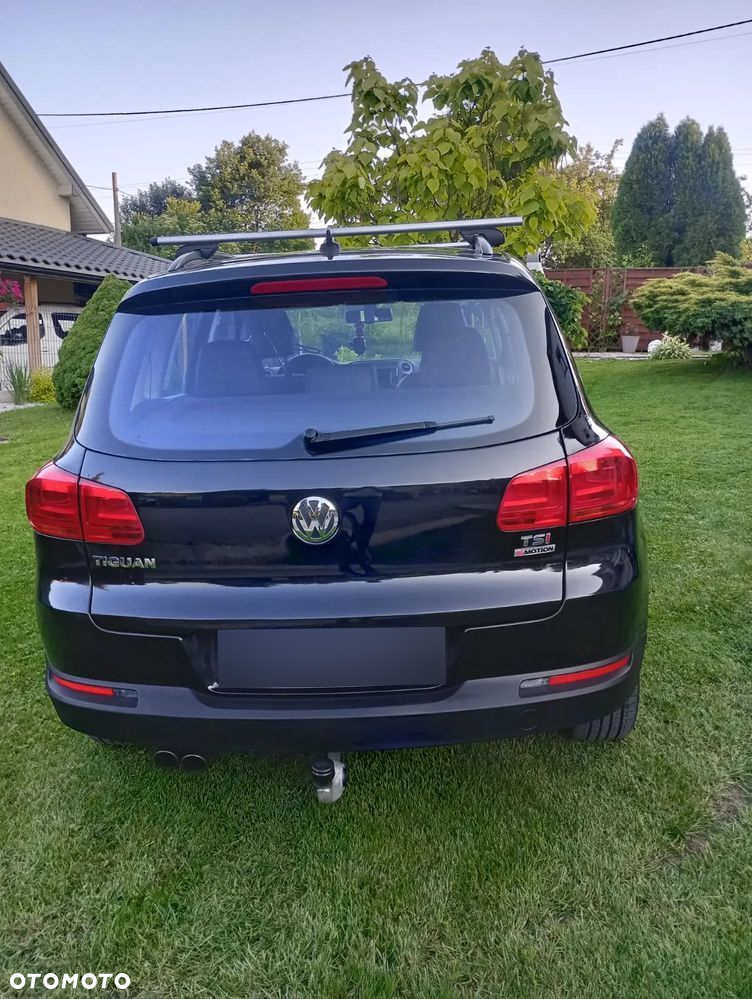 Volkswagen Tiguan - 24