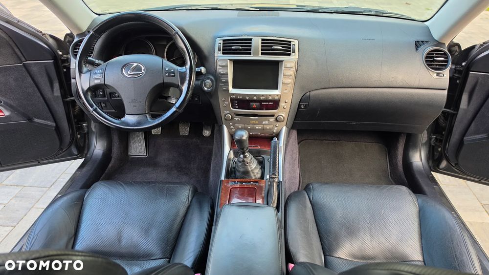 Lexus IS 250 Elegance - 23