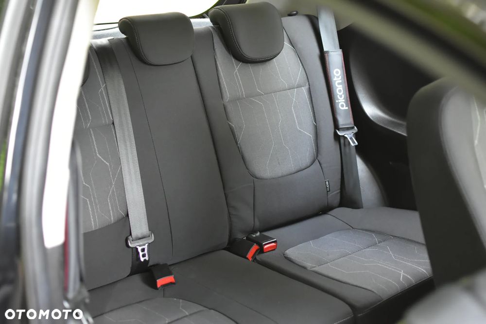 Kia Picanto 1.2 Dream Team Edition - 22