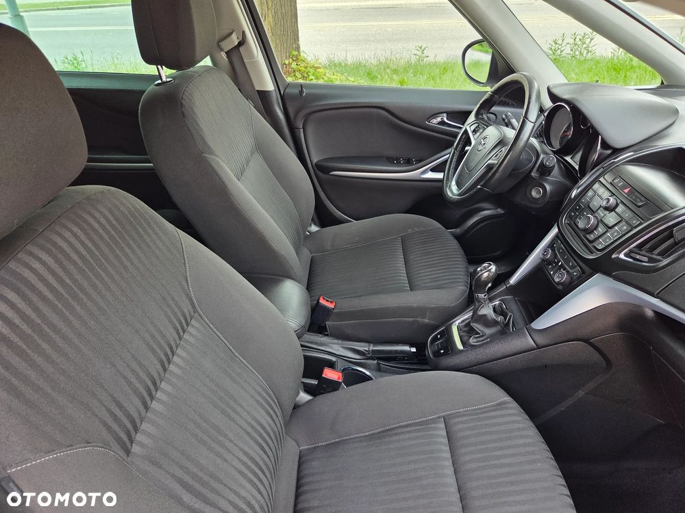 Opel Zafira Tourer 1.4 Turbo Business Edition - 10