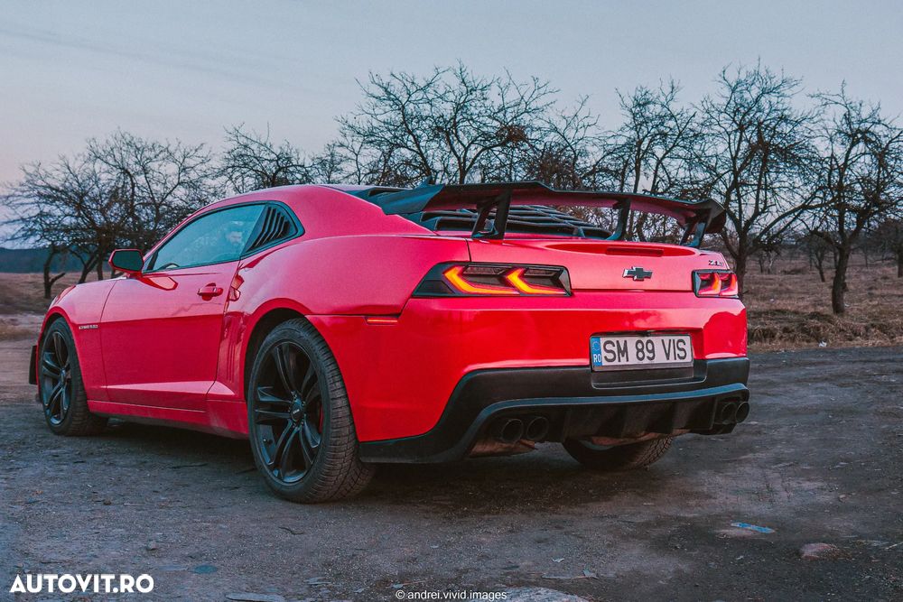 Chevrolet Camaro - 3