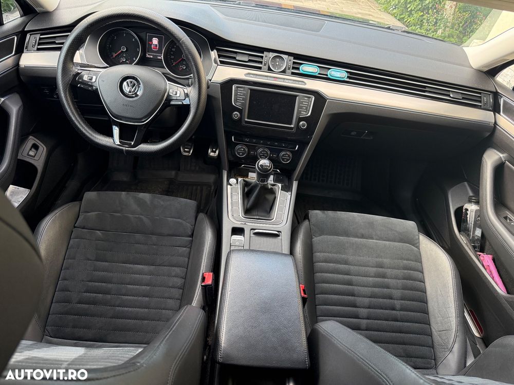 Volkswagen Passat 1.6 TDI (BlueMotion Technology) Comfortline - 10