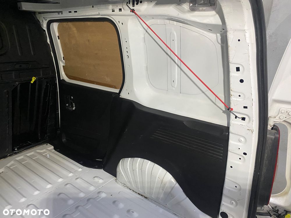 Opel Combo Life 1.5 CDTI S&S - 13