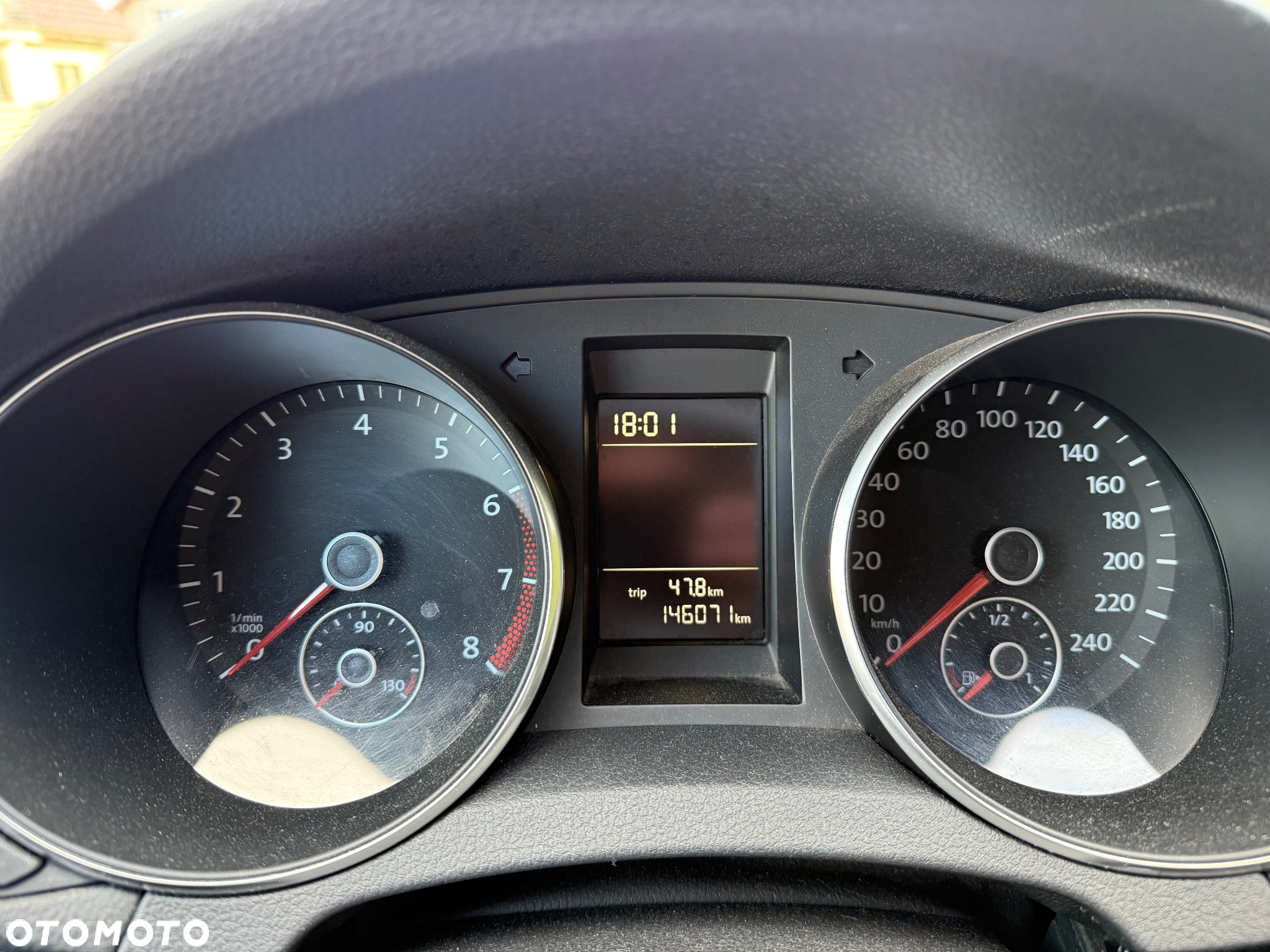 Volkswagen Golf - 8