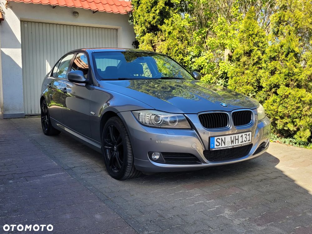 BMW Seria 3 318d DPF Edition Lifestyle - 1