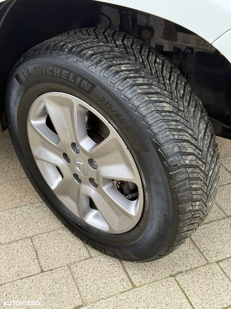 Dacia Duster 1.5 dCi 4x2 Prestige - 21