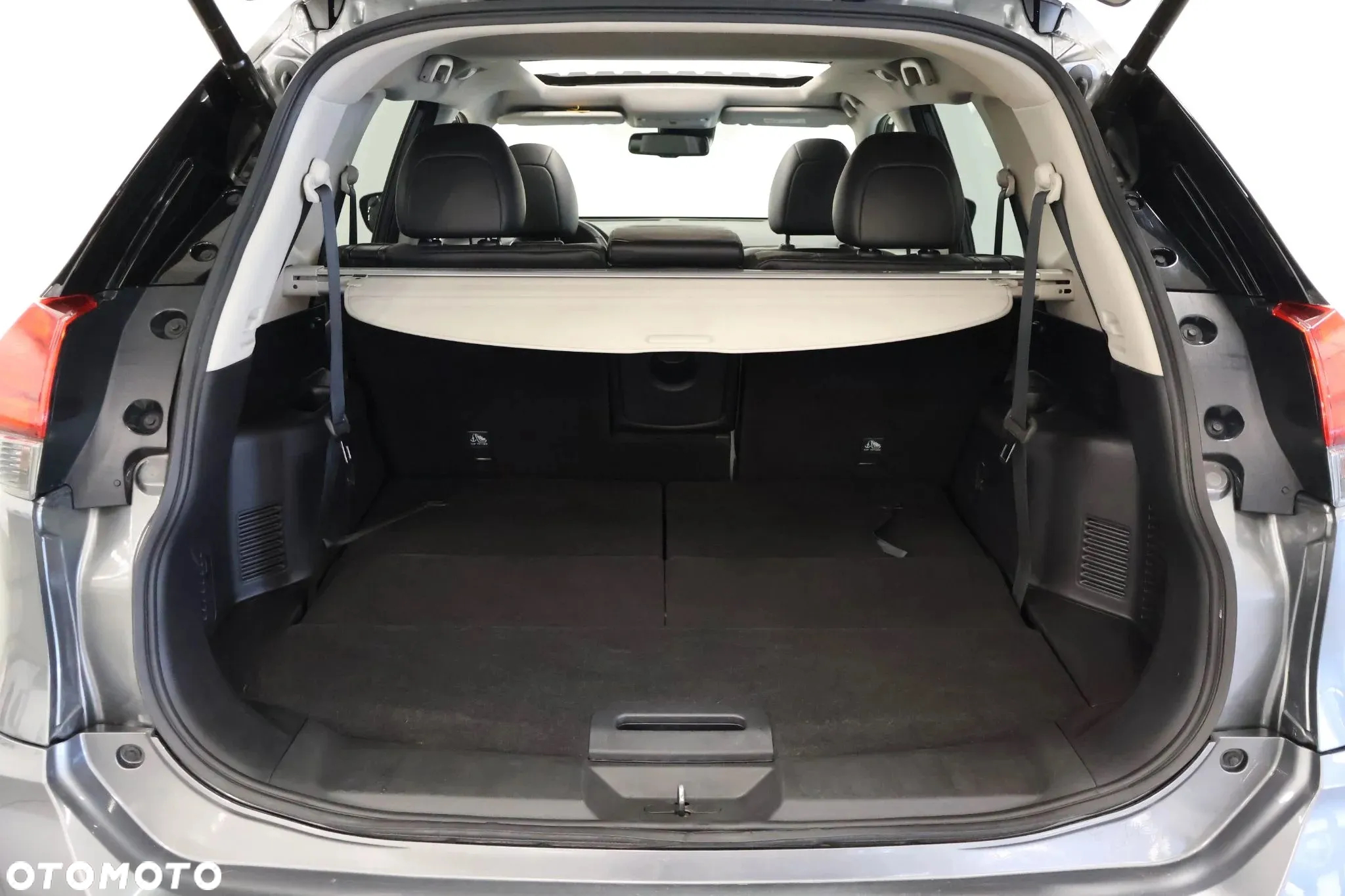 Nissan X-Trail 1.7 dCi Tekna 4WD Xtronic - 4