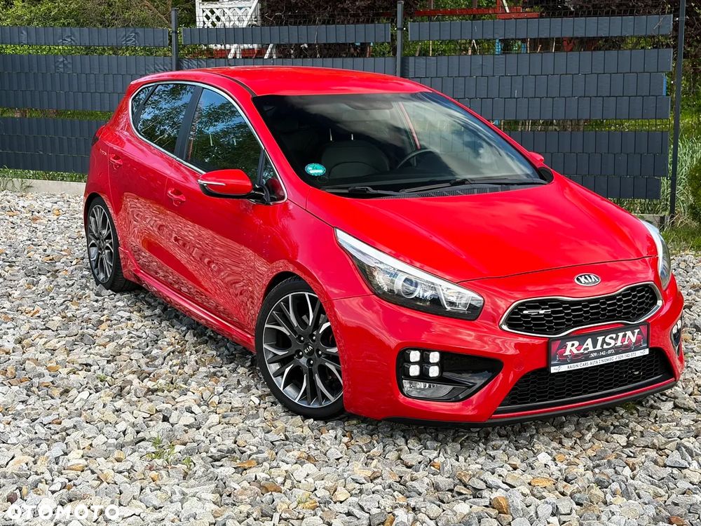Kia Ceed 1.6 T-GDI GT - 19