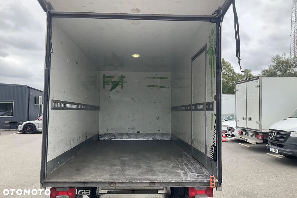 Iveco DAILY - 17