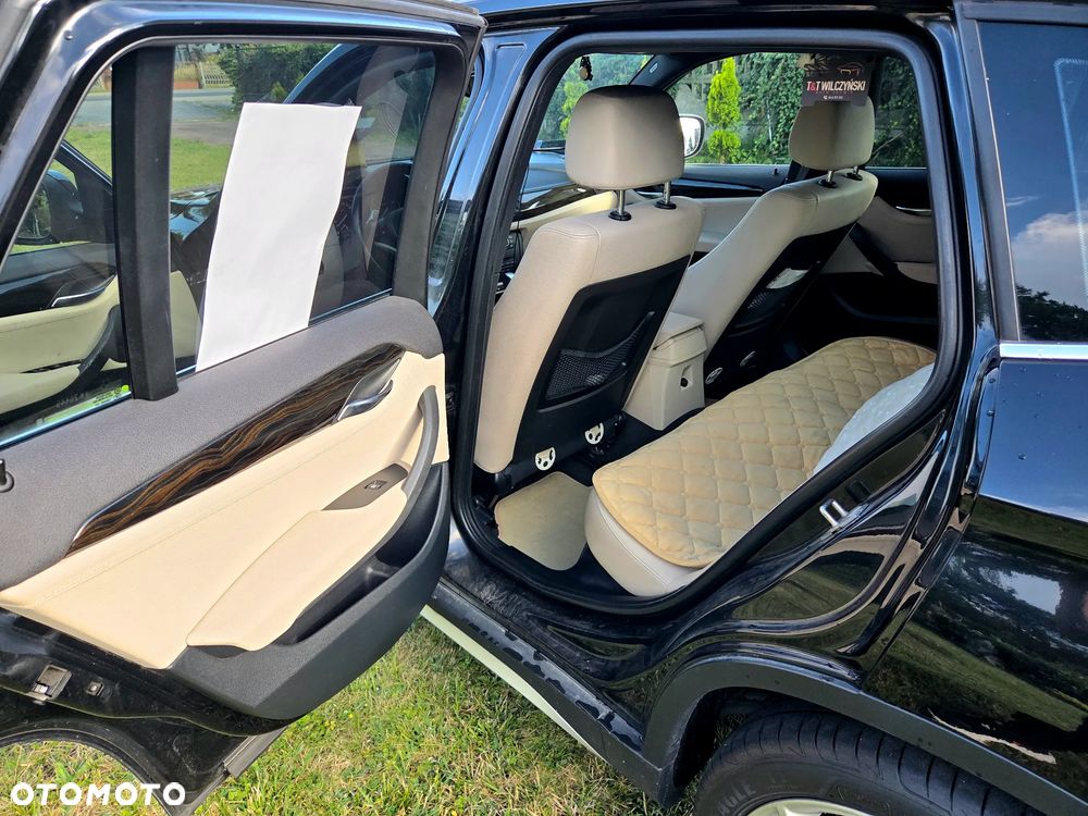 BMW X1 - 11