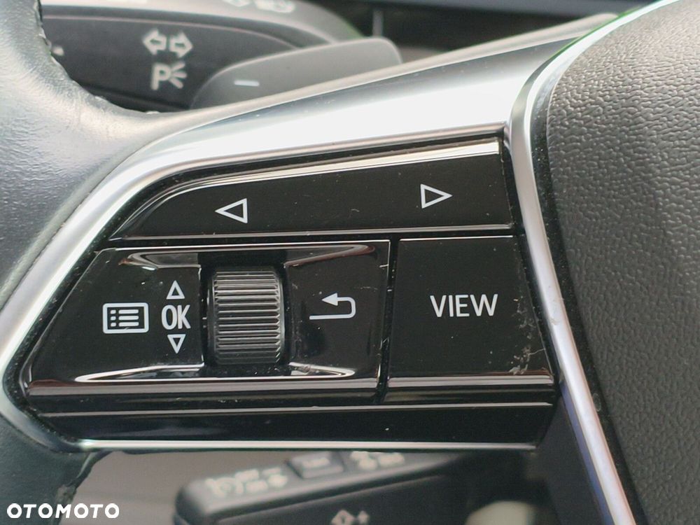 Audi e-tron 50 Quattro S Line - 17