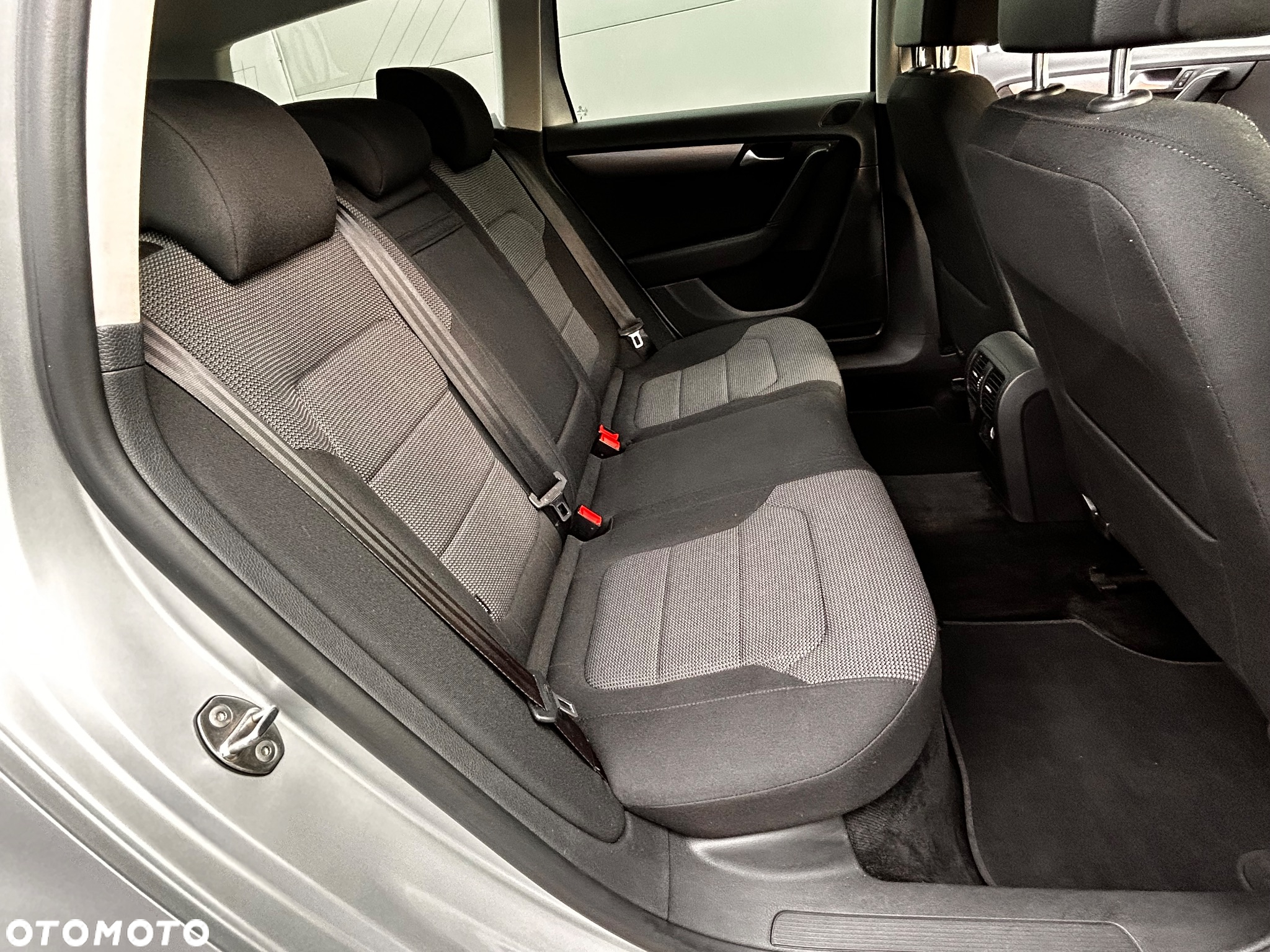 Volkswagen Passat 1.4 TSI BMT Comfortline DSG - 29