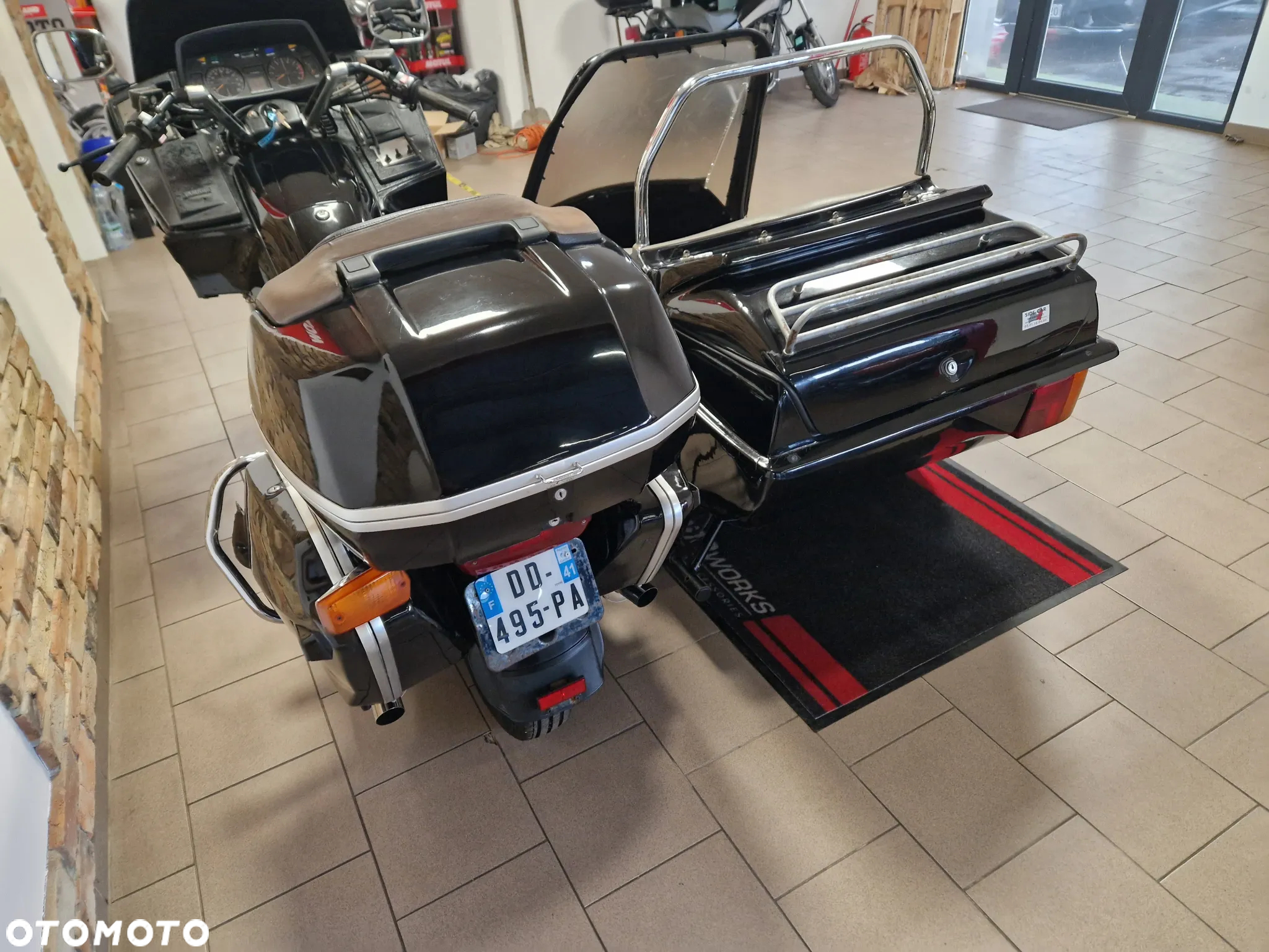 Yamaha XVZ - 19