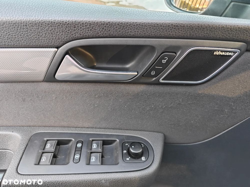 Volkswagen Sharan 2.0 TDI DSG BlueMotion Technology Life - 38