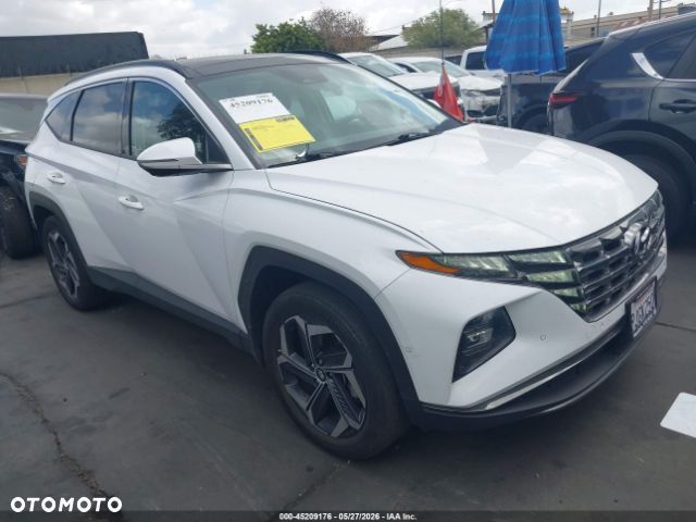 Hyundai Tucson - 2