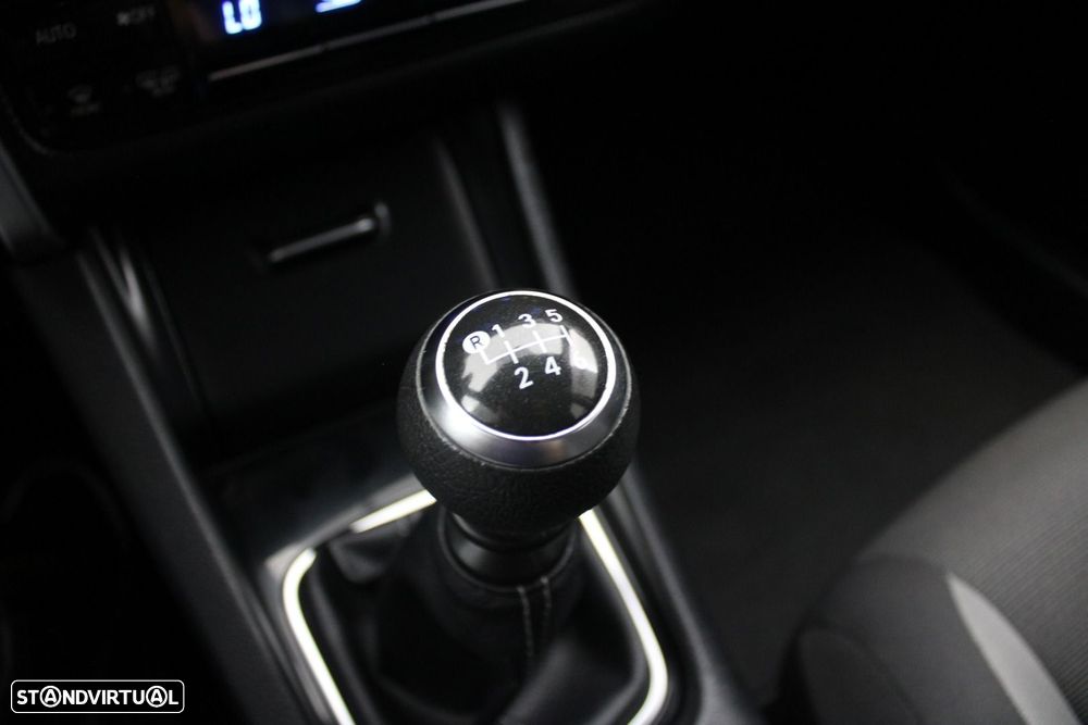 Toyota Auris 1.4 D-4D ACtive - 16