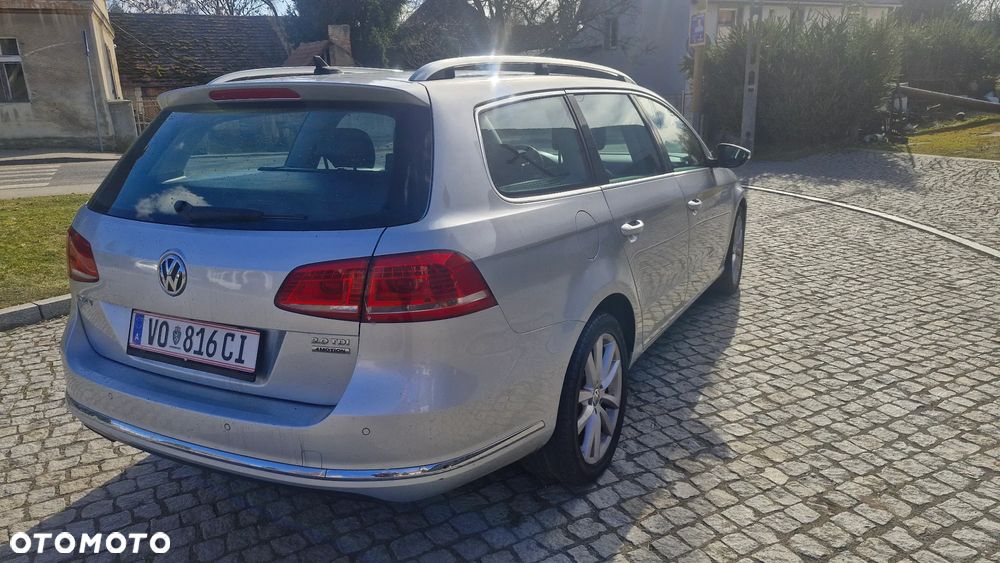 Volkswagen Passat 2.0 TDI 4Motion BlueMotion Technol Highline - 8