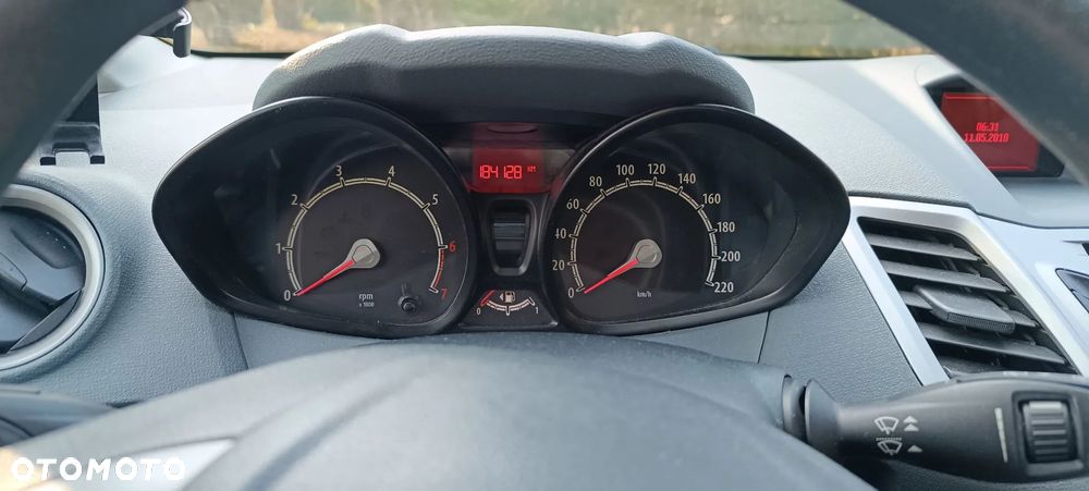 Ford Fiesta - 10