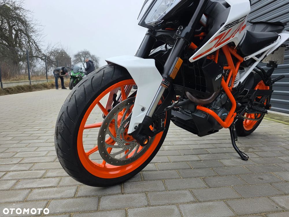 KTM Duke - 25