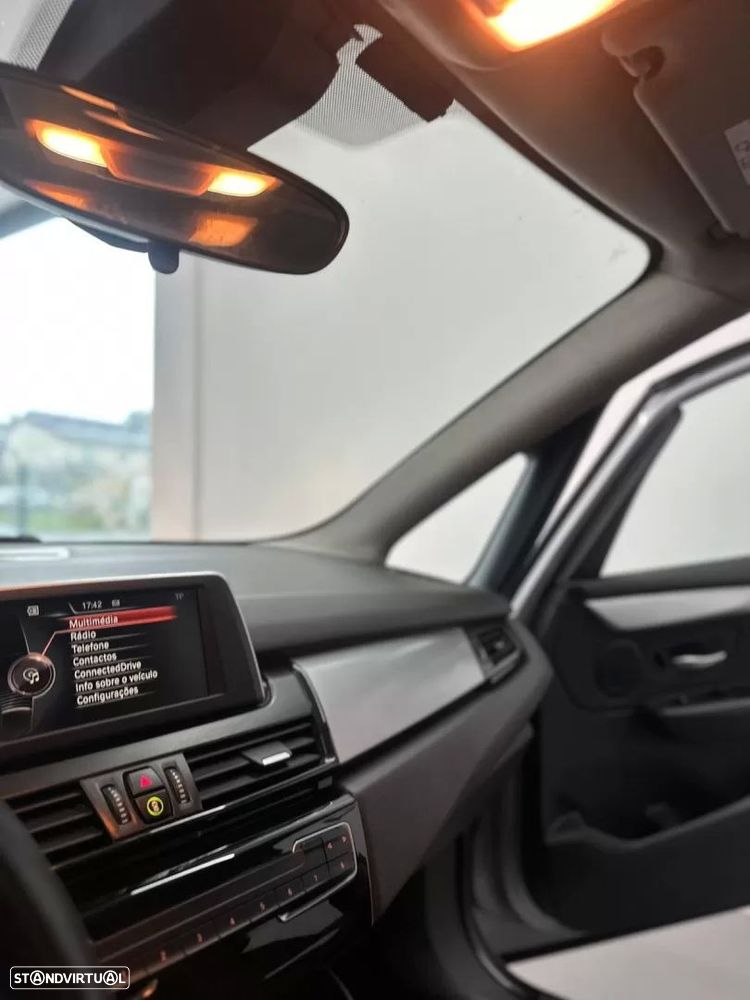 BMW 216 Active Tourer d Line Sport - 9