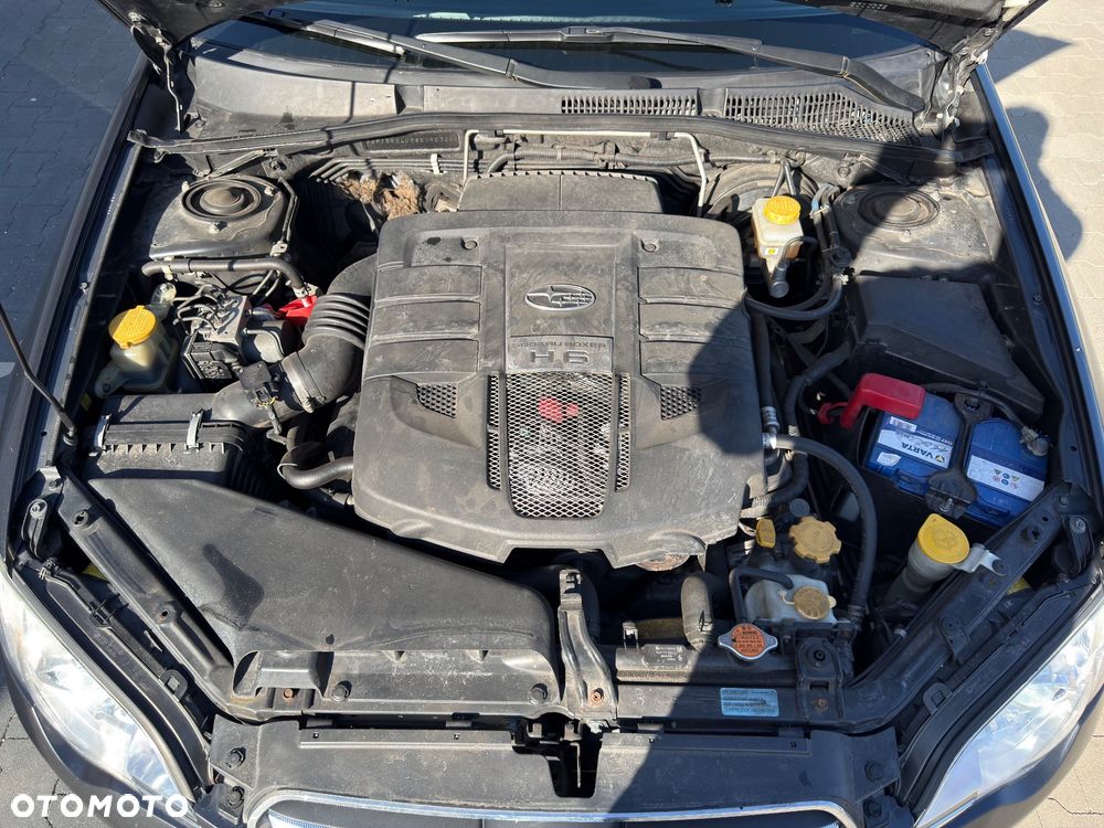 Subaru Legacy 3.0RA 000 - 37