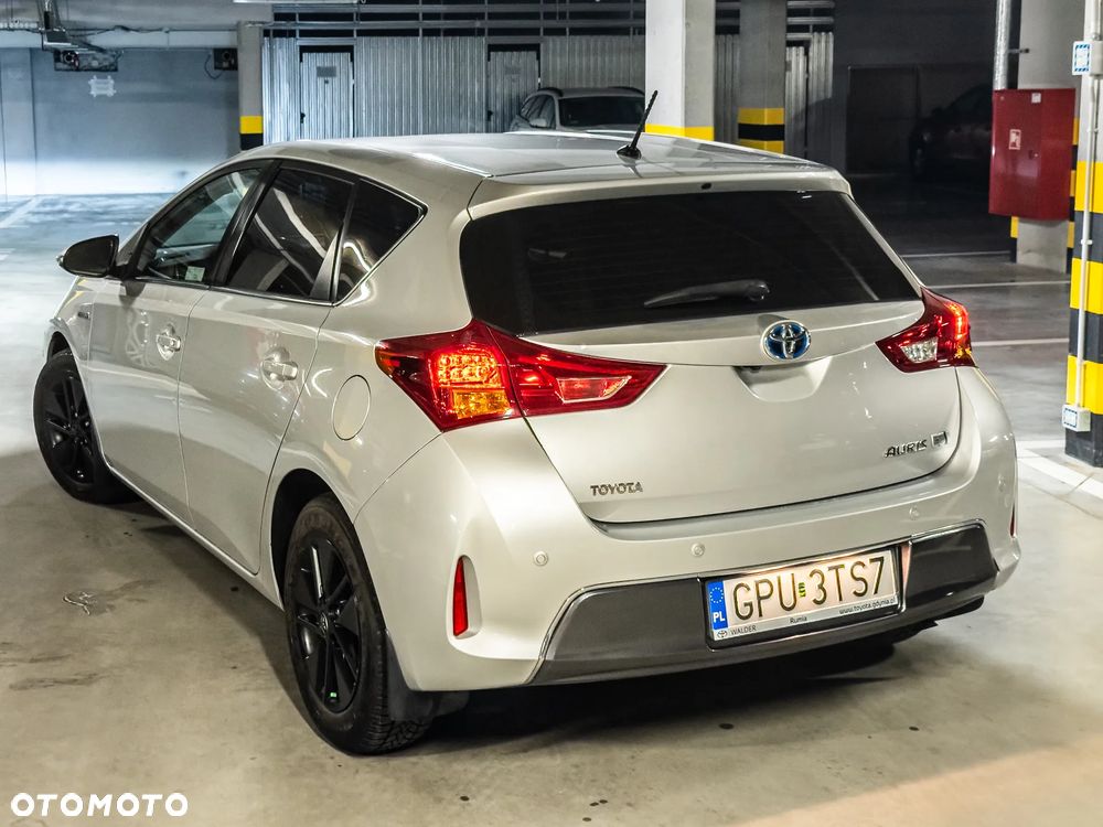Toyota Auris - 11