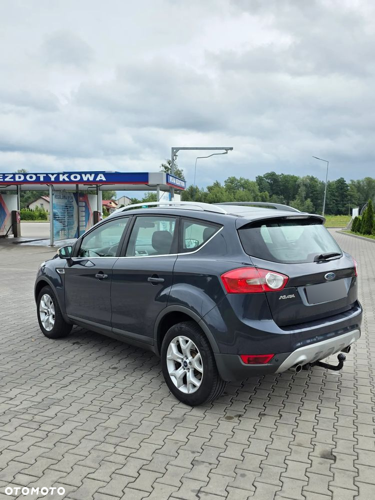 Ford Kuga 2.5 4x4 Titanium - 9