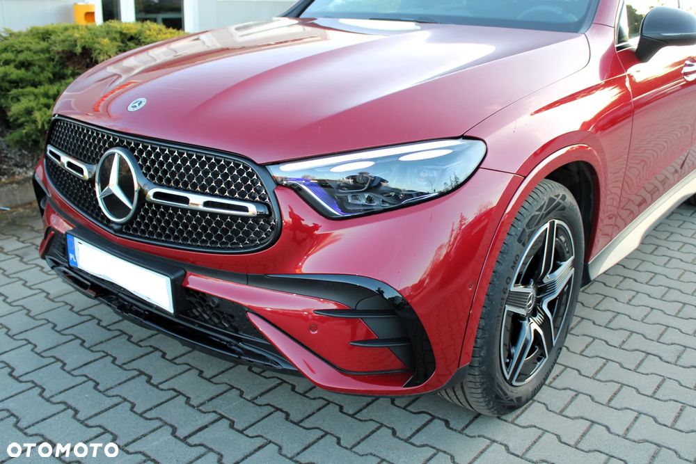 Mercedes-Benz GLC 200 mHEV 4-Matic AMG Line - 12