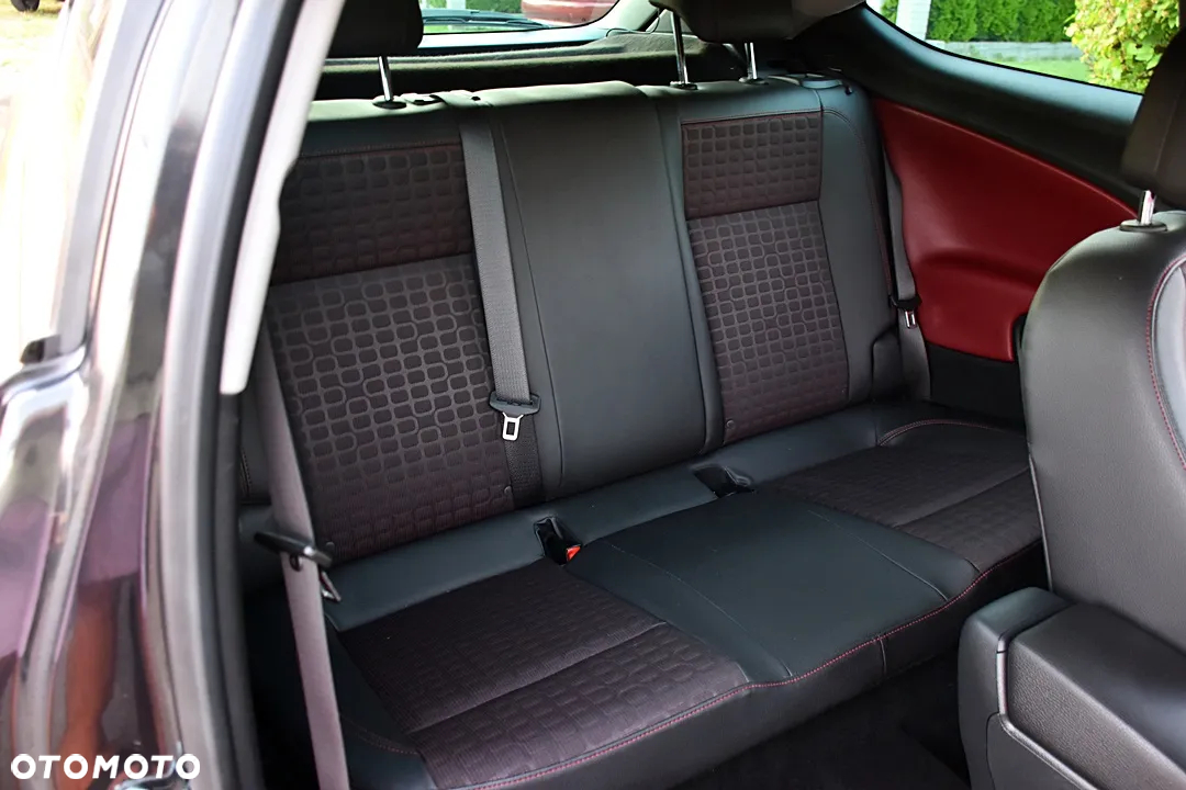 Opel Astra - 36