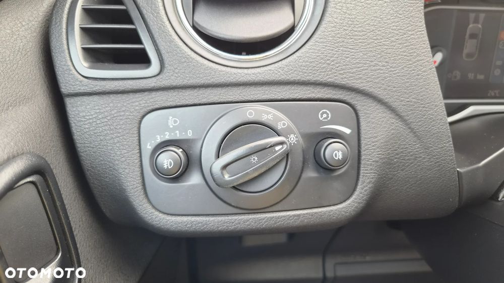 Ford S-Max 2.0 TDCi DPF Titanium - 24