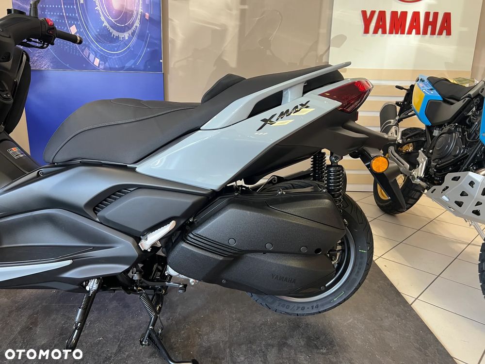 Yamaha X-max - 5