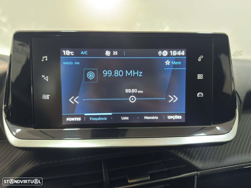 Peugeot 2008 1.5 BlueHDi Active Pack - 22