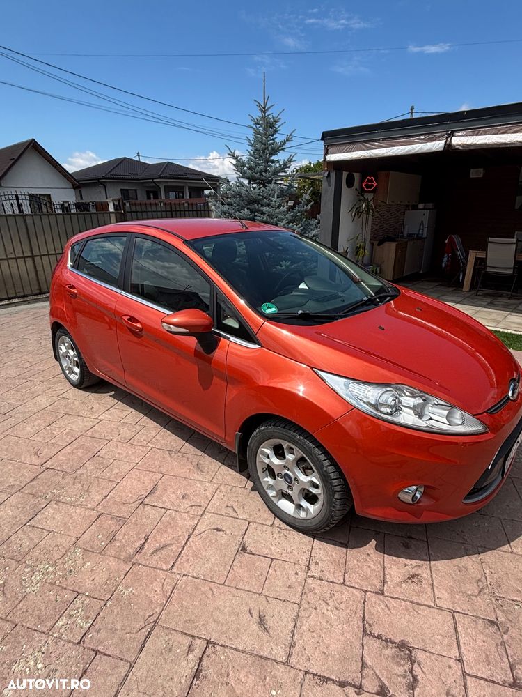 Ford Fiesta - 2