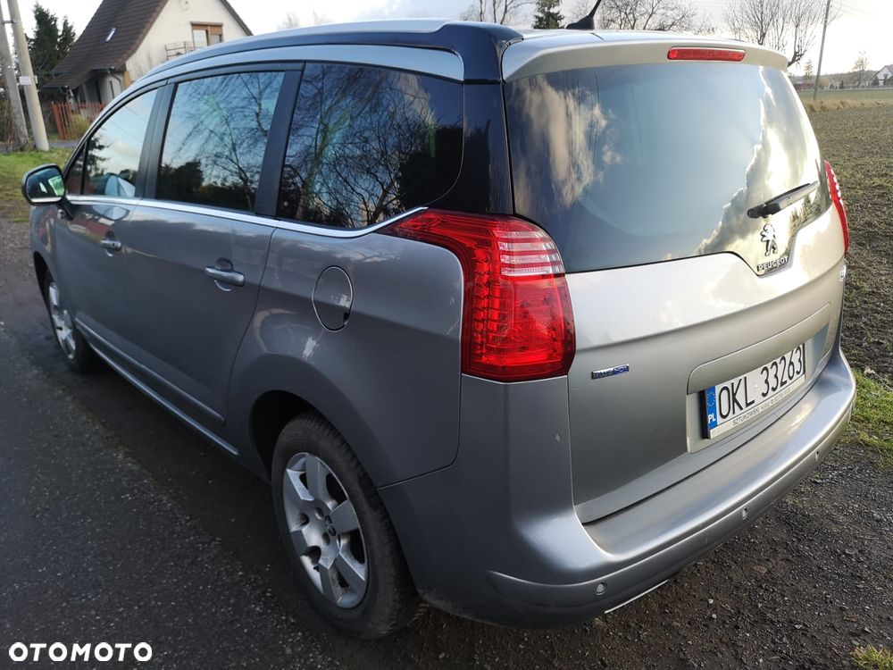 Peugeot 5008 - 2
