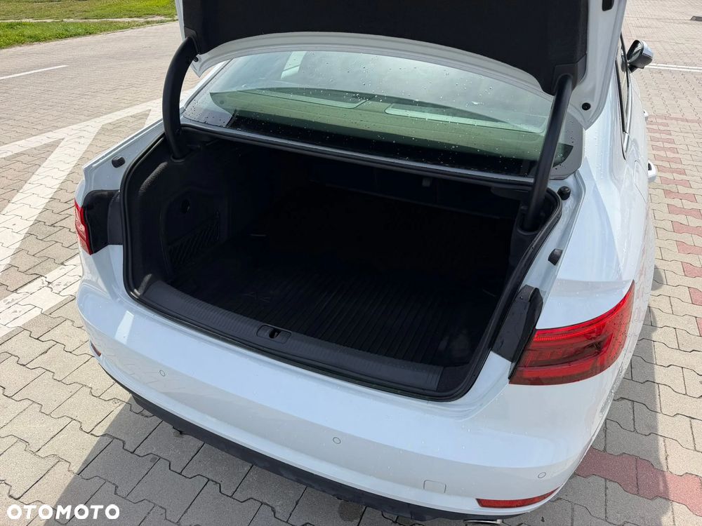 Audi A4 Limousine 2.0 TFSI Quattro S tronic - 9