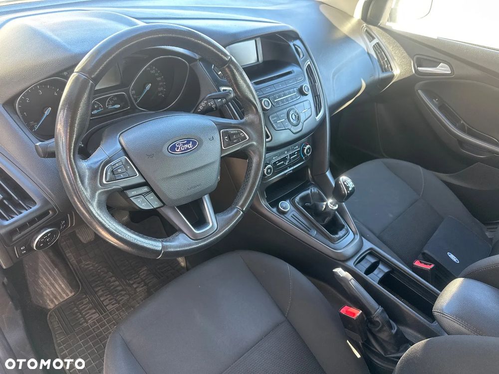 Ford Focus 1.5 TDCi Gold X - 19
