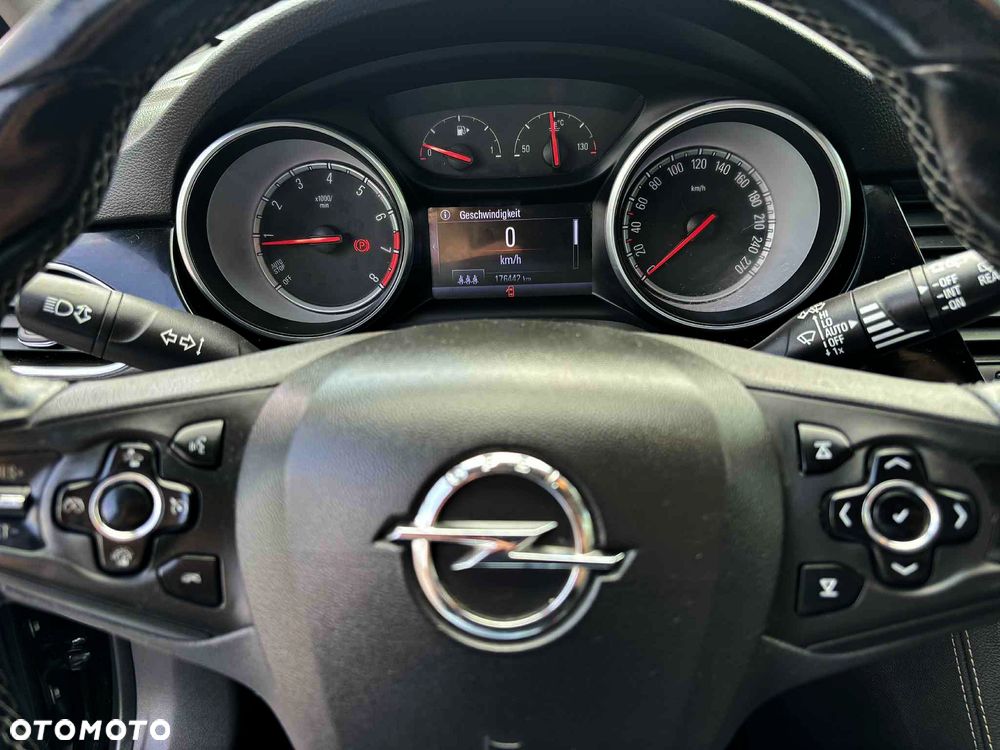 Opel Astra 1.4 Turbo Start/Stop Dynamic - 12