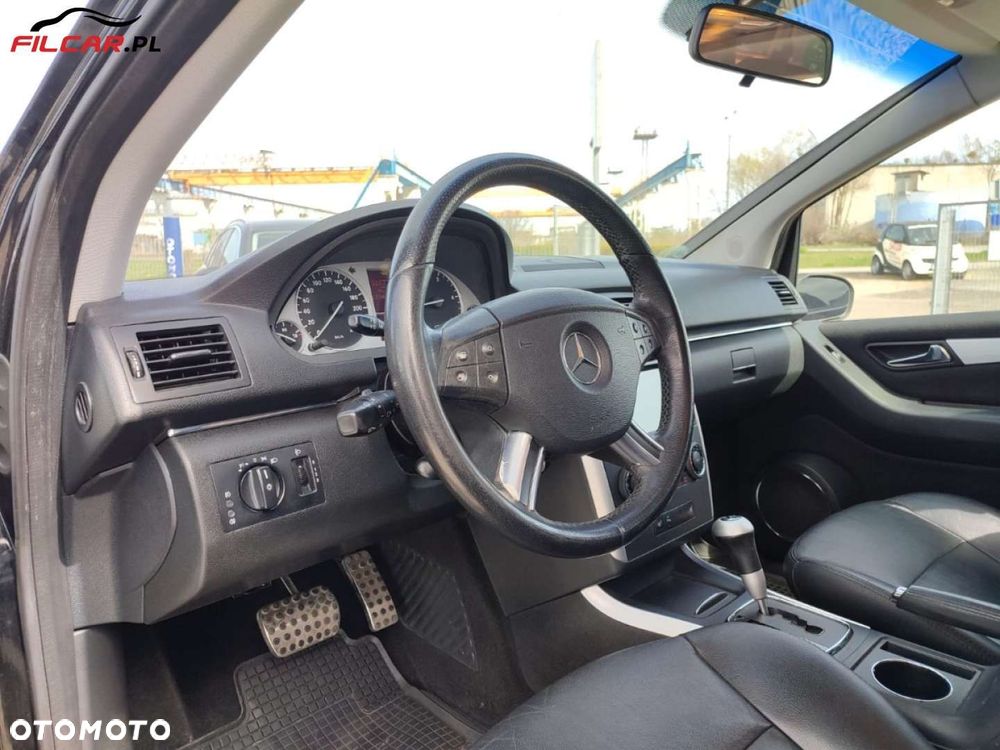 Mercedes-Benz Klasa B - 13