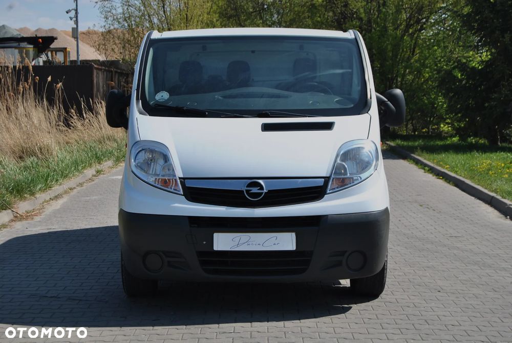 Opel Vivaro - 12