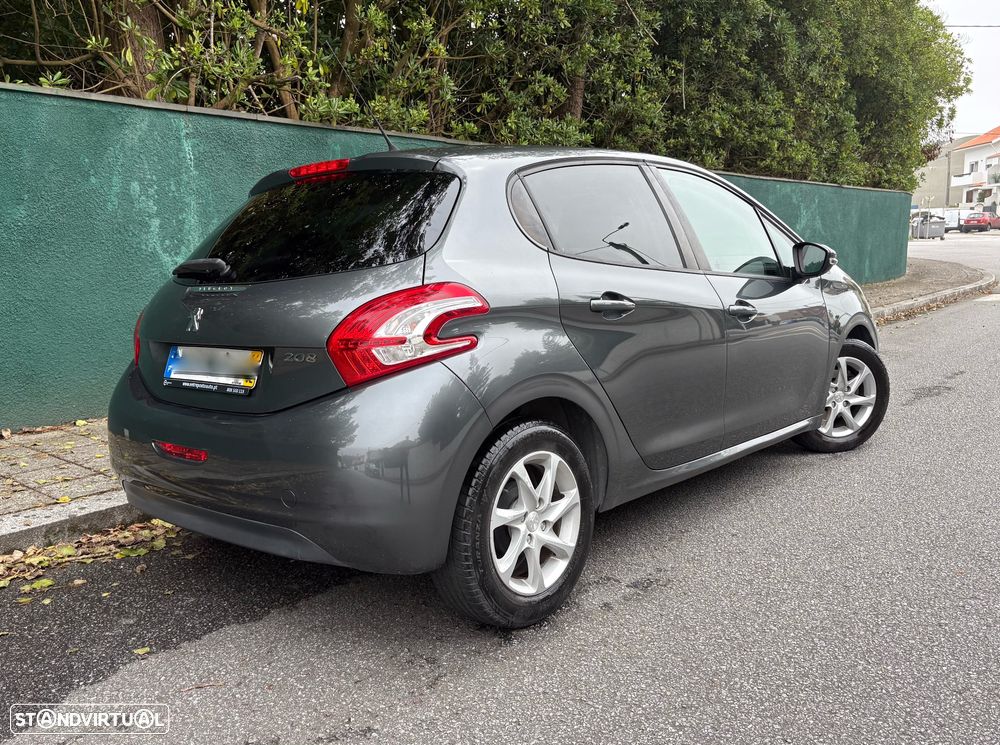 Peugeot 208 1.4 HDi Active - 9
