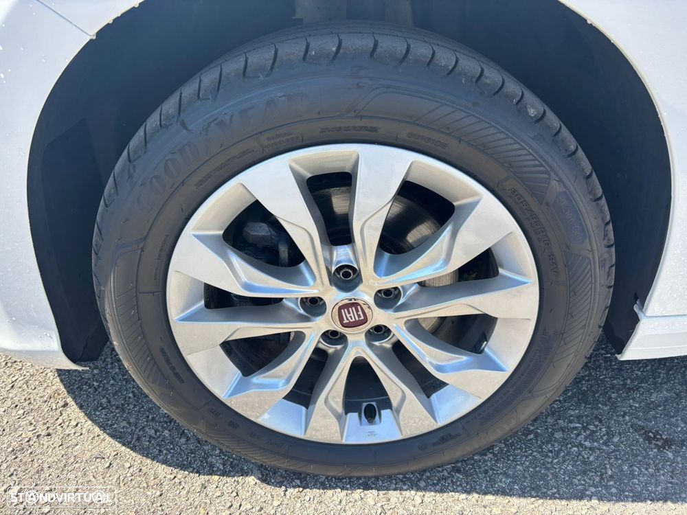 Fiat Tipo Station Wagon 1.3 M-Jet Lounge - 54