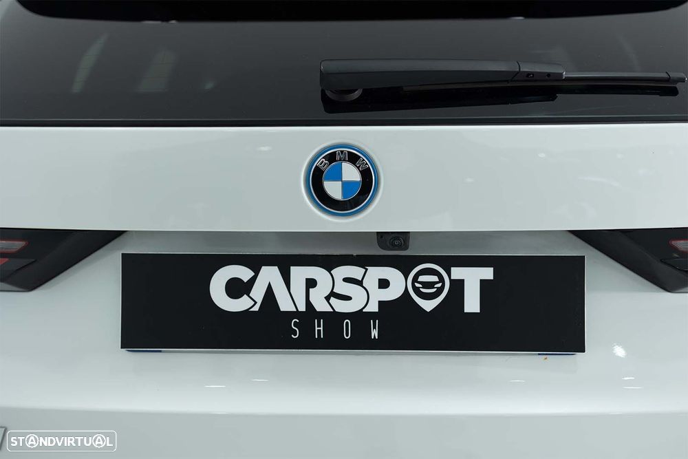 BMW iX1 xDrive30 Pack Desportivo M - 12