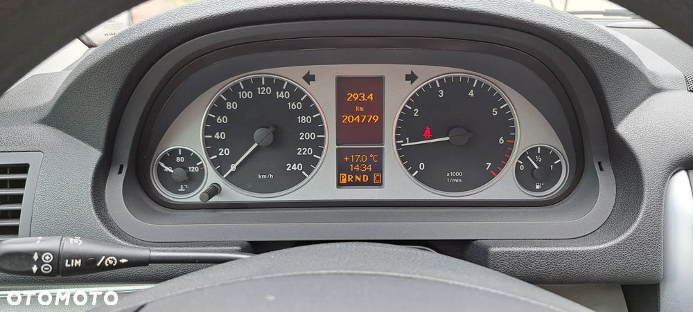 Mercedes-Benz Klasa B 200 Autotronic - 10