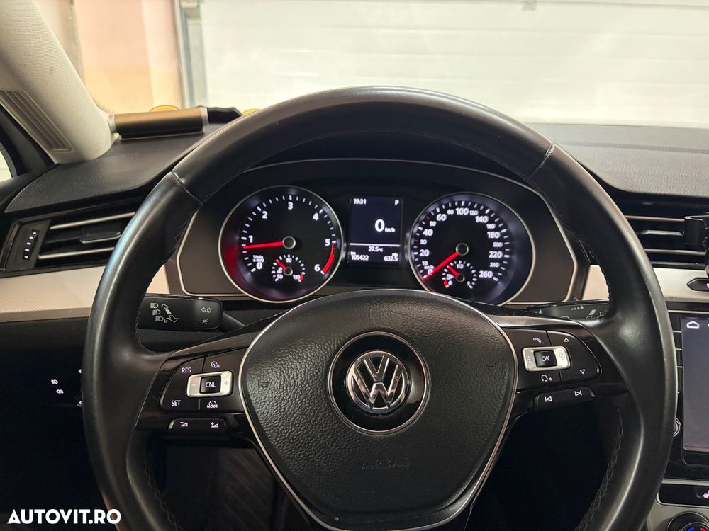 VOLKSWAGEN Passat 2017 — imagine 12