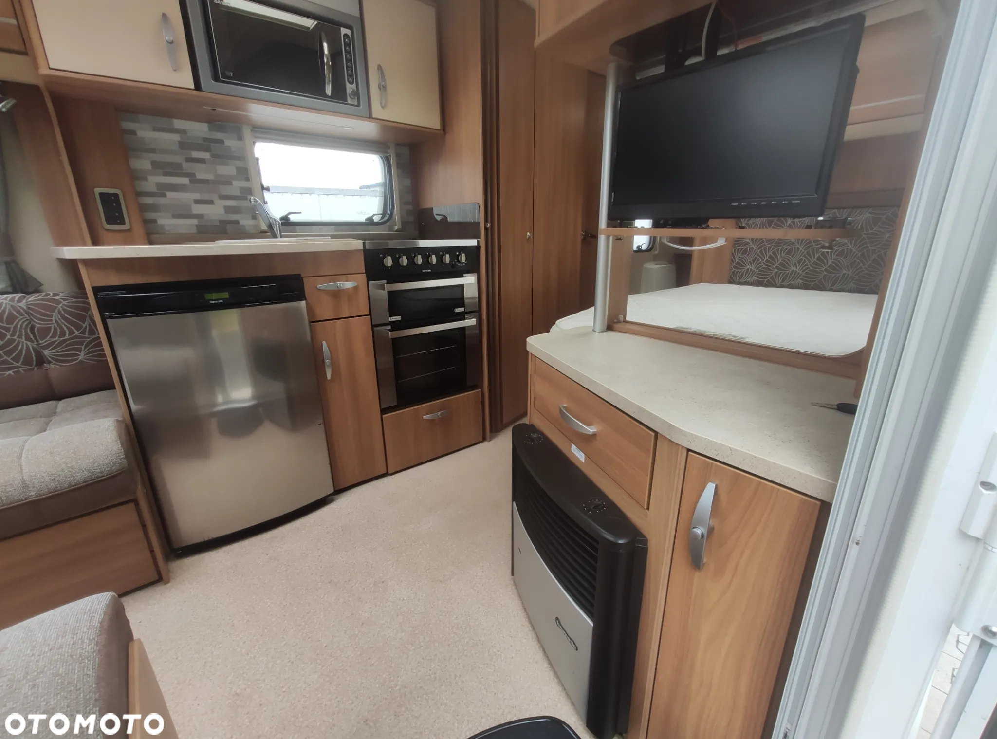 SWIFT CHALLENGER 570 SR - 16